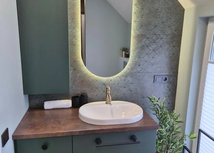 Kunigiskes Jusu Poilsiui * Palanga